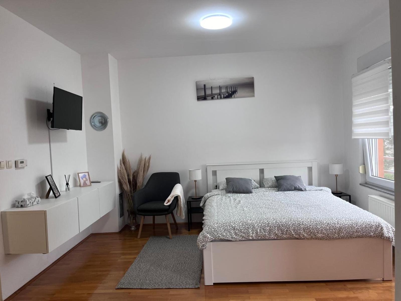 Studio Apartman - Sweet&Little Vrbovec Extérieur photo